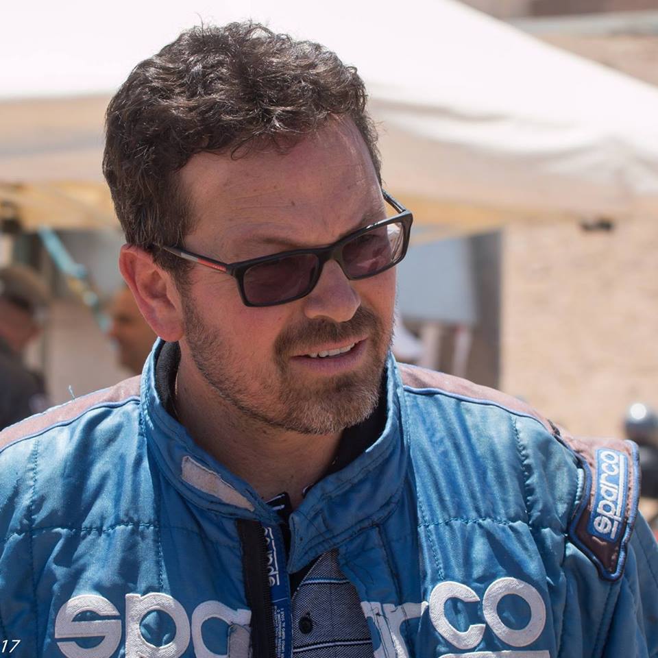 עו''ד ניסן בן חמו בחליפת מרוץ. מסלול מקצועי מוקם בעיר צילום: דורון אורגיל